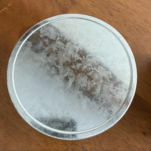 NWT Bath & Body Works 3-Wick Candle PINEAPPLE PASSIONFRUIT - Picture 3 of 5